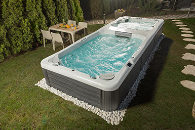 Rio Grande Turbine Swim Spa Jacuzzi / Wellis